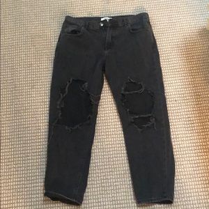 Forever 21 black ripped jeans